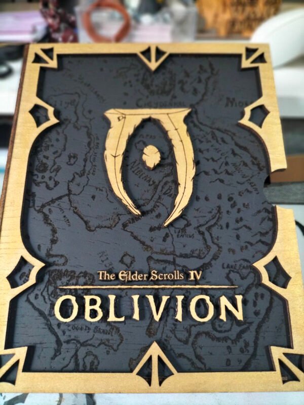 Caja coleccionista artesanal basada en el videojuego Elder Scrolls IV: Oblivion - Imagen 2