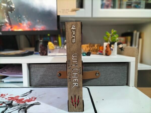 Carátula coleccionista artesanal basada en el videojuego The Witcher 3 - Imagen 2